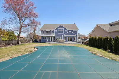 230 W Islip Road, West Islip, NY 11795 - Photo 46