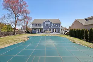 230 W Islip Rd, West Islip, NY 11795 - Photo 46