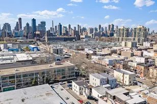36-13 10th St, Astoria, NY 11106 - Photo 12