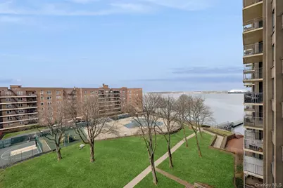 166-25 Powells Cove Boulevard #7E, Whitestone, NY 11357 - Photo 18