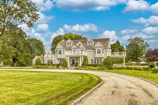 44 Beach Ln, Westhampton Beach, NY 11978 - Photo 2