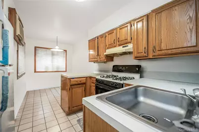 764 Warburton Avenue, Yonkers, NY 10701 - Photo 14