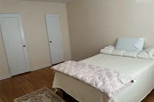 35-31 205th St, Bayside, NY 11360 - Photo 16