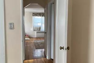 35-31 205th St, Bayside, NY 11360 - Photo 14