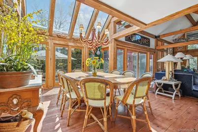 4 Marion Lane, East Hampton, NY 11937 - Photo 10