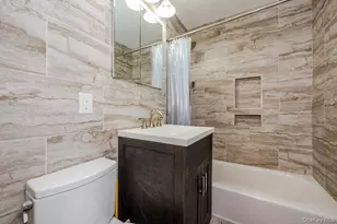 370 W Broadway, Long Beach, NY 11561 - Photo 10