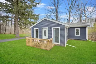 16 Titus Rd, Poughkeepsie, NY 12603 - Photo 4