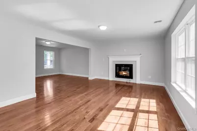 113 Currans Road, Middle Island, NY 11953 - Photo 14