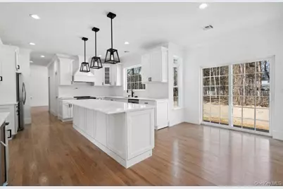 113 Currans Road, Middle Island, NY 11953 - Photo 4