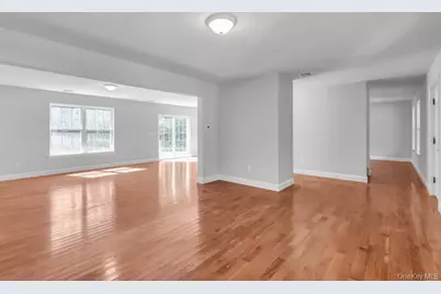 113 Currans Road, Middle Island, NY 11953 - Photo 12