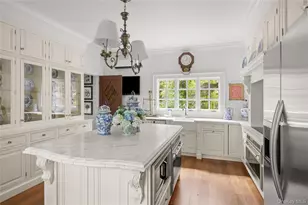 10 Pine Path, Port Jefferson, NY 11777 - Photo 6