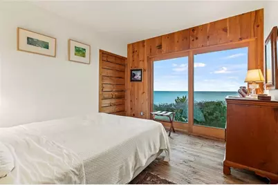 1635 Isabella Beach Road, Fishers Island, NY 06390 - Photo 20