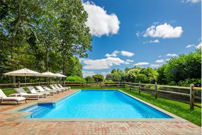 652 Noyack Path, Water Mill, NY 11976 - Photo 4