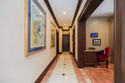 42 Elmhurst Avenue, New York, NY 10301 - Photo 22