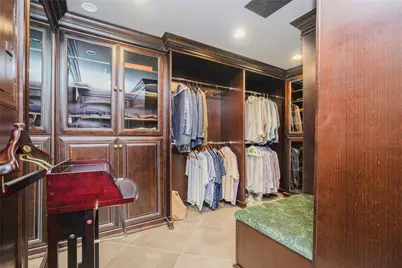 42 Elmhurst Avenue, New York, NY 10301 - Photo 2