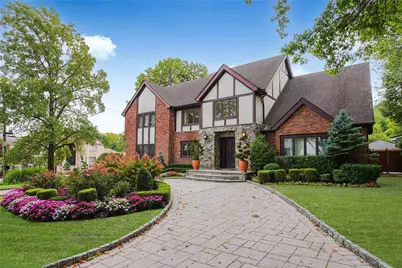 42 Elmhurst Avenue, New York, NY 10301 - Photo 48