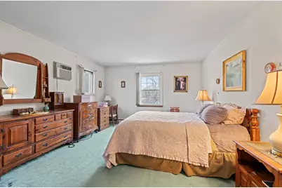 28 Sycamore Lane, Commack, NY 11725 - Photo 20