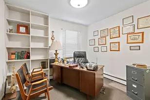 28 Sycamore Ln, Commack, NY 11725 - Photo 16