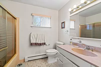 28 Sycamore Lane, Commack, NY 11725 - Photo 18