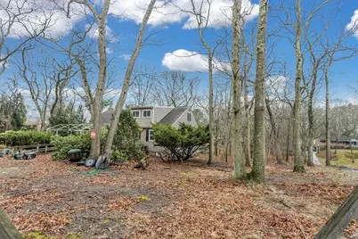 33 Mobrey Lane, Smithtown, NY 11787 - Photo 6