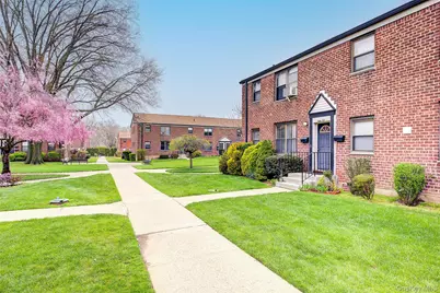 196-57 69th Avenue #1, Fresh Meadows, NY 11365 - Photo 2