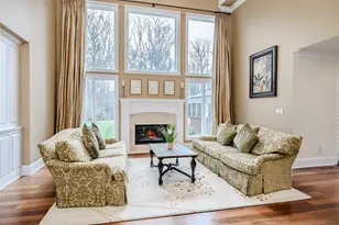 1 Uva Way, Port Jefferson, NY 11777 - Photo 4