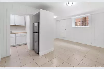 1214 Pelham Parkway S, Bronx, NY 10461 - Photo 24