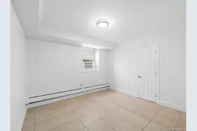 1214 Pelham Parkway S, Bronx, NY 10461 - Photo 20