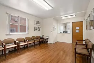 1214 Pelham Pkwy S, Bronx, NY 10461 - Photo 18