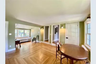 1685 Peconic Lane, Peconic, NY 11958 - Photo 10