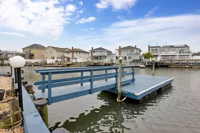 3434 Elliott Boulevard, Oceanside, NY 11572 - Photo 42