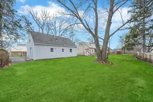 81 New Ave, Wyandanch, NY 11798 - Photo 26