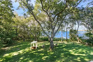 203 Noyack Rd, Southampton, NY 11968 - Photo 24