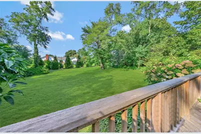 215 Kouros Road, New Suffolk, NY 11956 - Photo 14