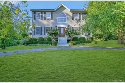 215 Kouros Road, New Suffolk, NY 11956 - Photo 2