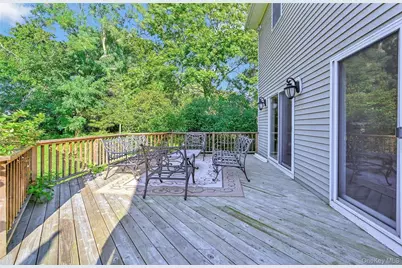 215 Kouros Road, New Suffolk, NY 11956 - Photo 26