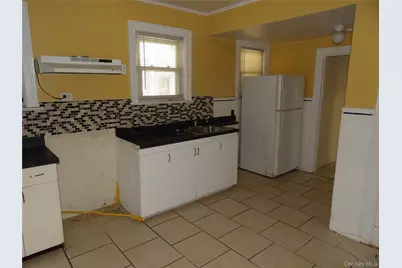 413 Hancock Avenue, Mount Vernon, NY 10553 - Photo 18