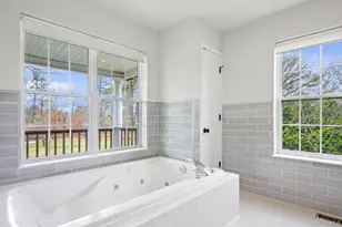 71 Old Canoe Place Rd, Hampton Bays, NY 11946 - Photo 18