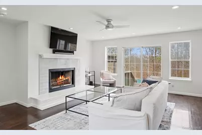 71 Old Canoe Place Road, Hampton Bays, NY 11946 - Photo 12