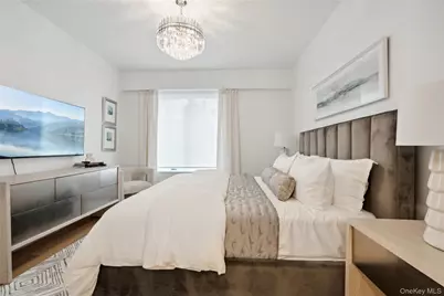 218 Middle Neck Road #101, Great Neck, NY 11021 - Photo 12