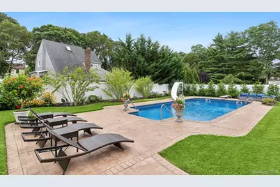 48 Fanning Avenue, Hampton Bays, NY 11946 - Photo 4