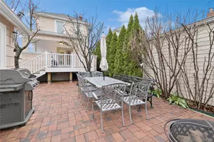 87-15 258th St, Floral Park, NY 11001 - Photo 24