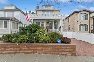87-15 258th St, Floral Park, NY 11001 - Photo 2
