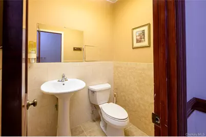 395 Westchester Avenue #LC, Port Chester, NY 10573 - Photo 20