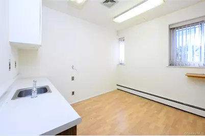 395 Westchester Avenue #LC, Port Chester, NY 10573 - Photo 8