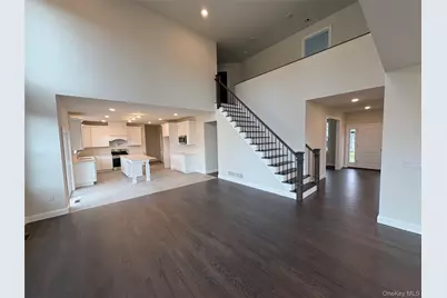 21 Dartmouth Drive, Poughkeepsie, NY 12603 - Photo 6