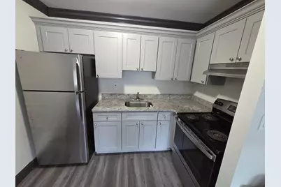 280 Lowndes Avenue #111G, Huntington Station, NY 11746 - Photo 2