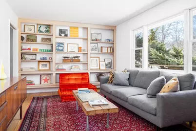 2 Captains Walk, East Hampton, NY 11937 - Photo 4