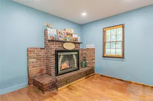 6 Swain Dr, Pleasant Valley, NY 12569 - Photo 22