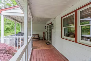 6 Swain Dr, Pleasant Valley, NY 12569 - Photo 8